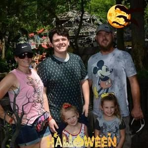 Meet your Posher, Amelia